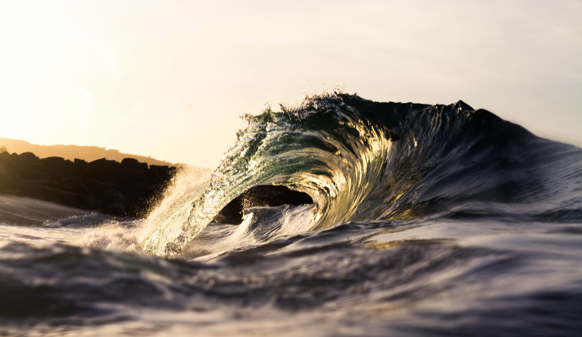 Golden hour during a crowdless morning. Photo: <a href=\"https://www.facebook.com/LukeForgayPhoto\">Luke Forgay</a>