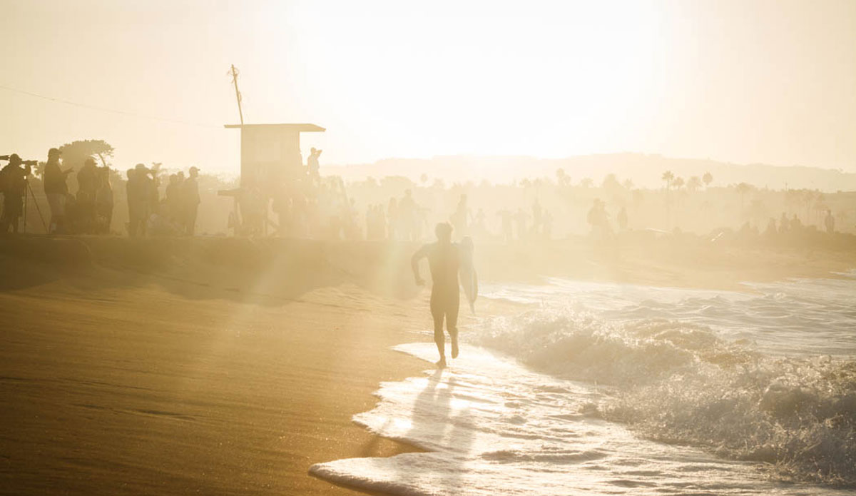 The hustle is real when you wanna get back to the peak. Photo: <a href=\"https://www.facebook.com/LukeForgayPhoto\">Luke Forgay</a>