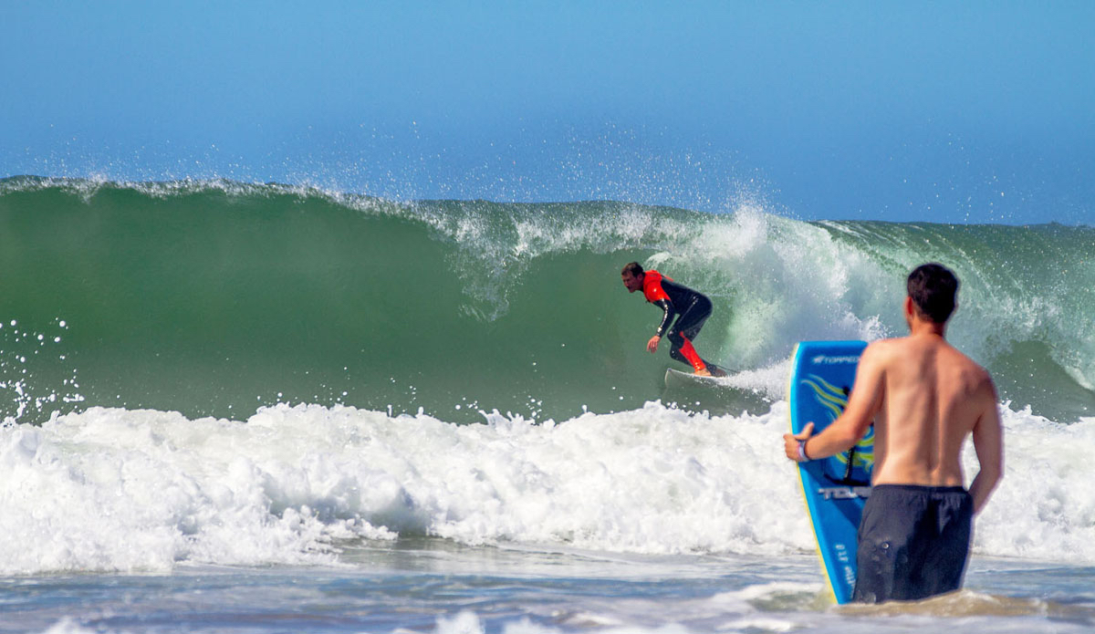 Greg Emslie entertaining at a Wild Coast beachie.  Photo: <a href=\"https://www.facebook.com/pages/Pho-Tye-Studio/398591356893177?fref=nf\"> Tyerell Jordaan</a>