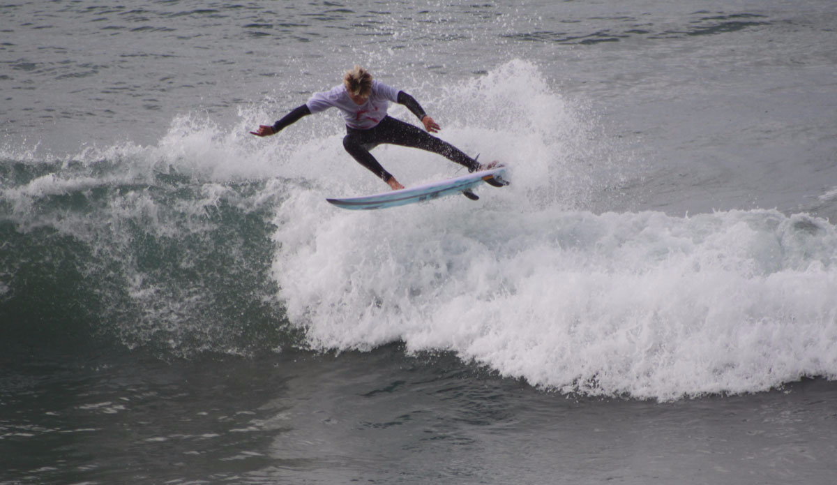 Carson Dohan frontside pop. Photo: <a href=\"https://instagram.com/jimvandevort/\">Jim Vandevort</a>