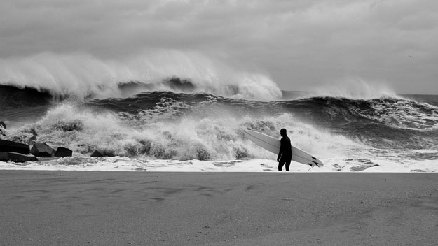 Professional golfer Bernhard Langer once said, “A wrong decision is usually less disastrous than indecision.” In other words, "Go!" Jenks. Winter of 2007. Photo: Adam Lindstrom Jenks Storm Surf 2007