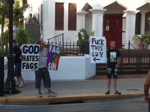 I'll bet the guy on the left never gets laid. I'll bet the guy on the left never gets laid.