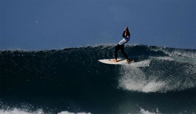 Heath Joske getting spontaneous – and dare we say soulful at J-Bay. Photo: Lachlan McKinnon