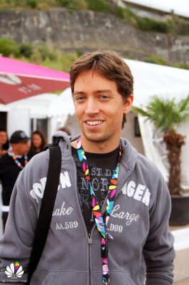 Portrait of journalist Vincent Martin.