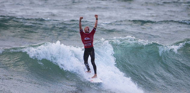 Mick Fanning wins Quiskilver Pro France.