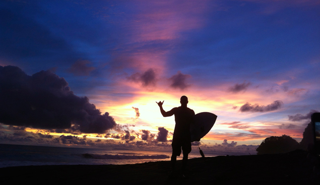 Post session Pura Vida shakas were a regular occurrence. Photo: Harry Patchett