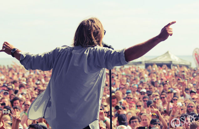 Jon Foreman at the 2013 Switchfoot Bro-Am. Photo: @thesurfchannel/@shannonquirk