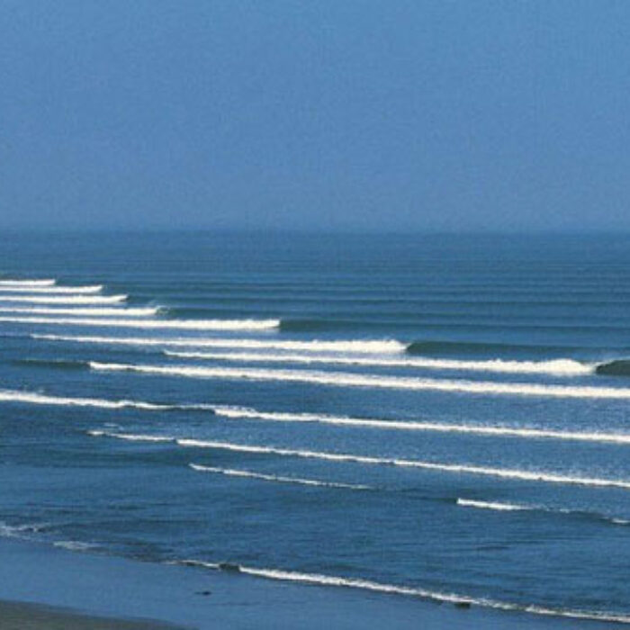 Going left, anyone? Peru's Chicama has quite the history. Image: Klopf