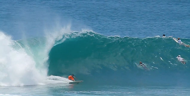 Epic waves that didnt make the cut in the upcoming film, Eyes Wide Open. Starring Peruvian surfer Alvaro Malpartida and the local crew from Puerto Escondido, Chile, Indonesia and Peru.