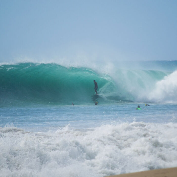 This particular wave though blew minds on the beach, perhaps even wave-of-the-day. Ale Moreda made a super fast drop as the wave kept stacking.