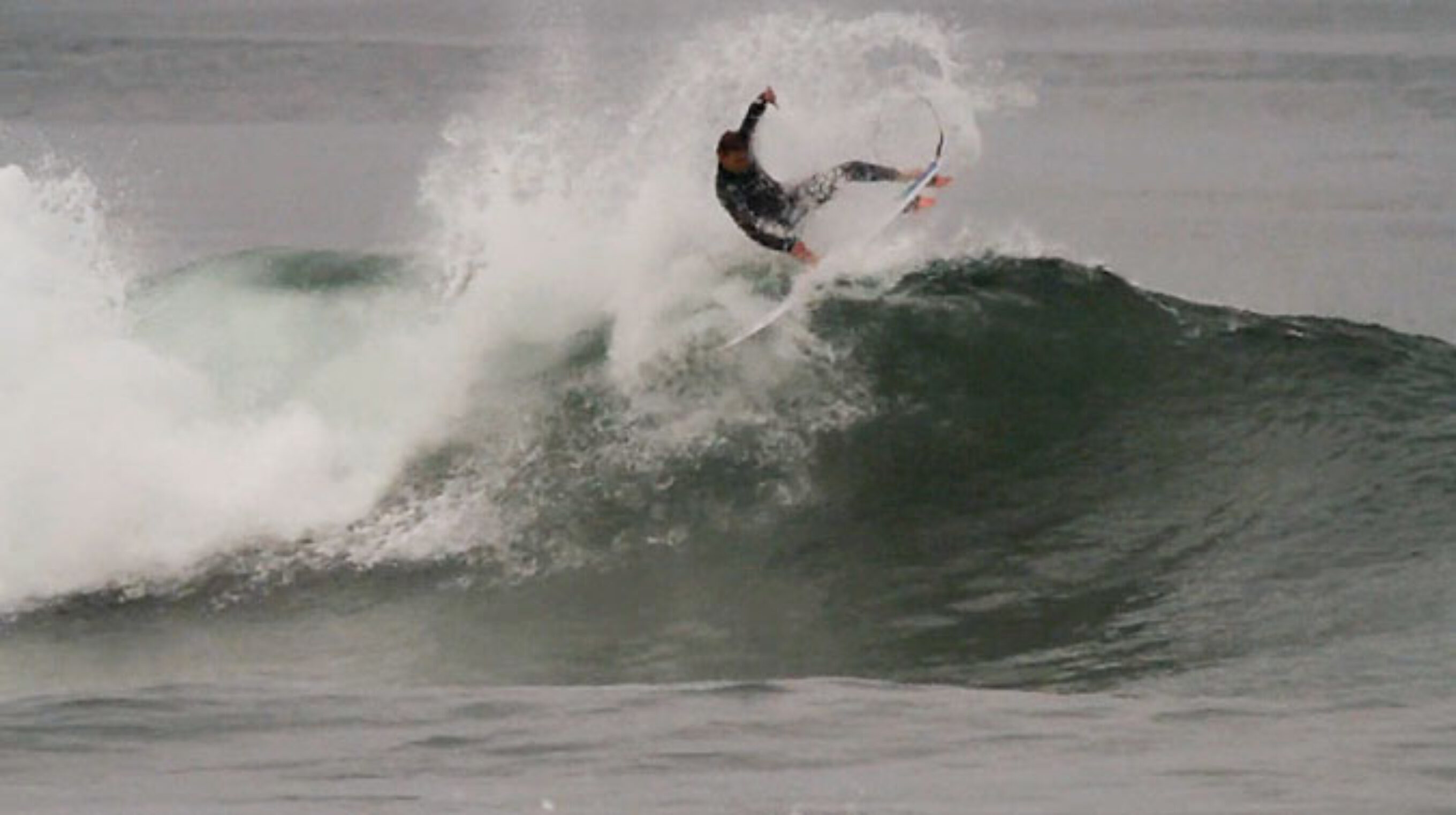 The first quarter of 2014 started off with a bang for California. A couple of good swells pushed their way along the Golden State's coastline, and Damien Hobgood was there to push back.