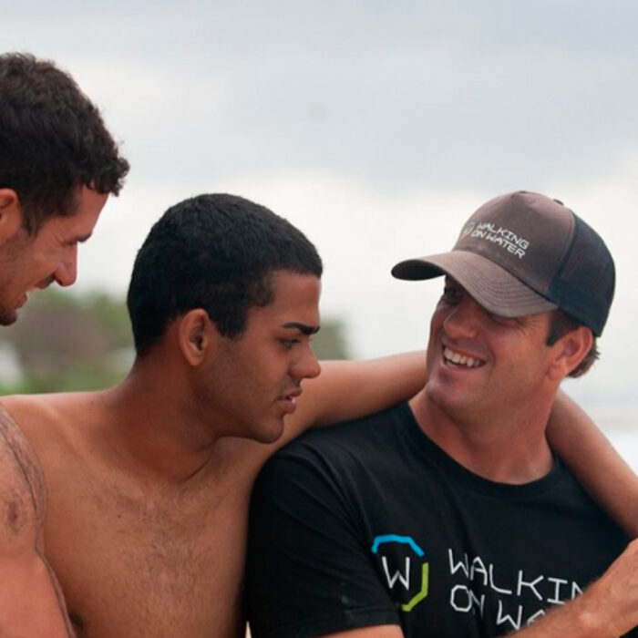 Bryan Jennings (right), with Derek Rabelo and the Blind Surfer's Pipeline Coach, Magno Passos. Photo: DeMasi Photography