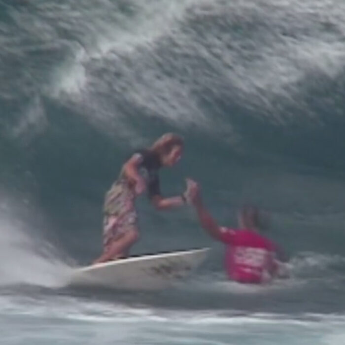 Not even Pipe Masters stood between these two legendary surfers sharing the stoke. Photo: Quiksilver