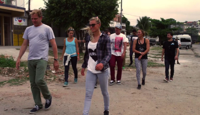 waves-for-water-body