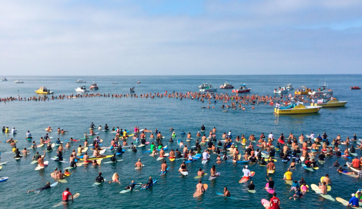 Celebrating Ben Carlson: A Hero's Memorial Paddle Out | The Inertia