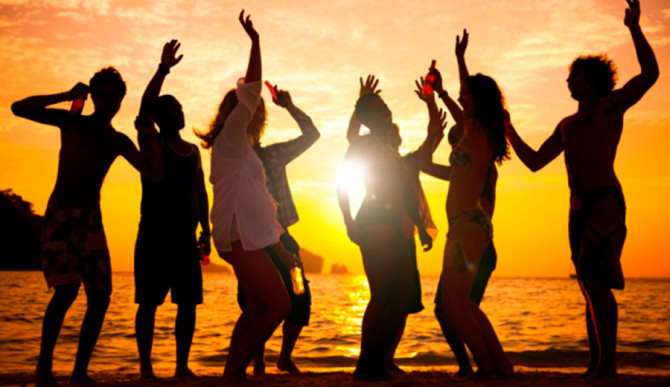 Don't let a wet phone ruin the fun. Photo: iStock