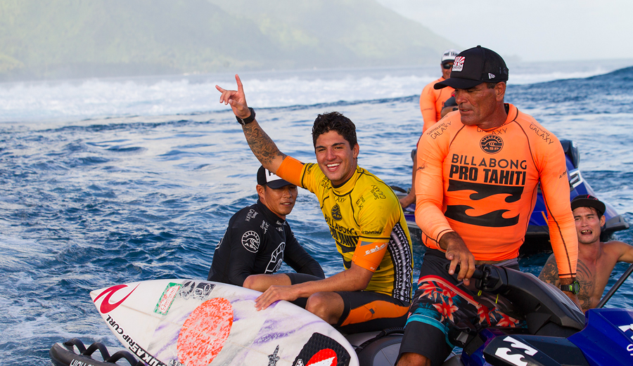 Perfection 5 Takeways From The 2014 Billabong Pro Tahiti The Inertia