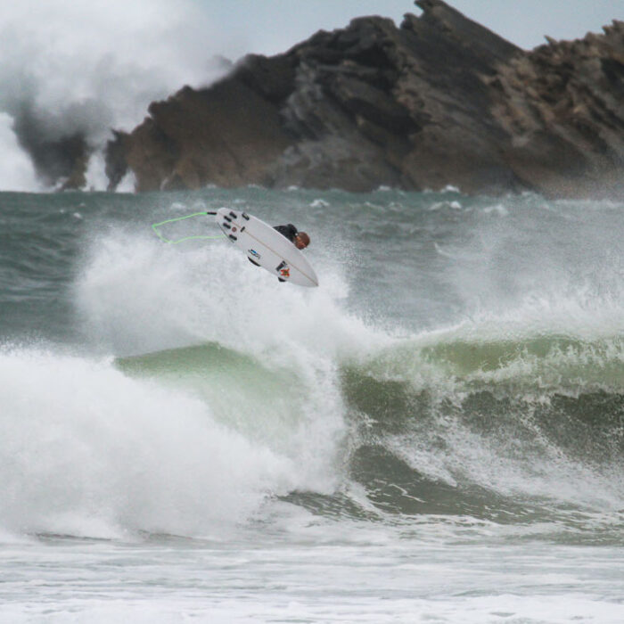 Whether you count 540 or 720, one thing is obvious: Kelly Slater has got a lot more up his sleeve. And we can't wait to see it.