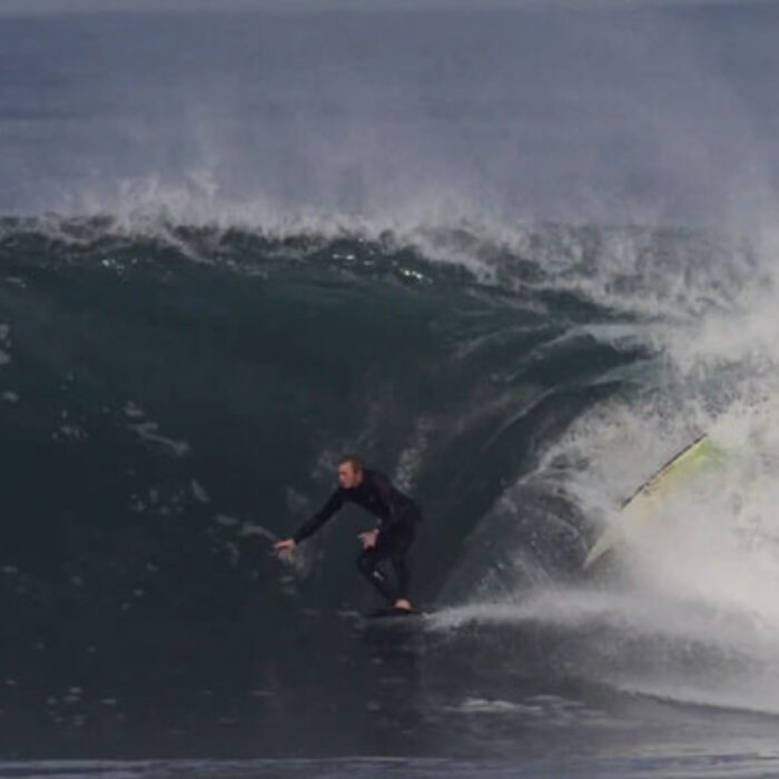 JOB is surprisingly good without fins, and Brad is surprisingly good with them. Actually, one second thought, no one is all that surprised. Entertained? Yes. Surprised? No.
