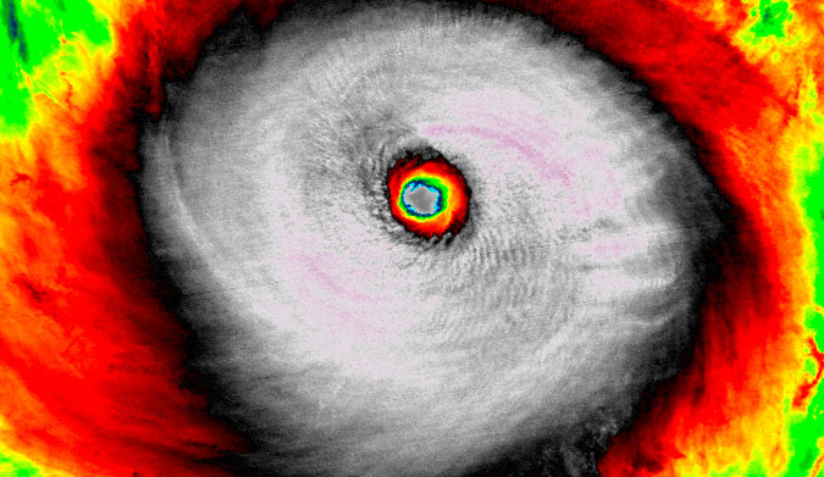 Super Typhoon Nuri's eye on infrared satellite. Image: (NOAA/NASA and RAMMB/CIRA)