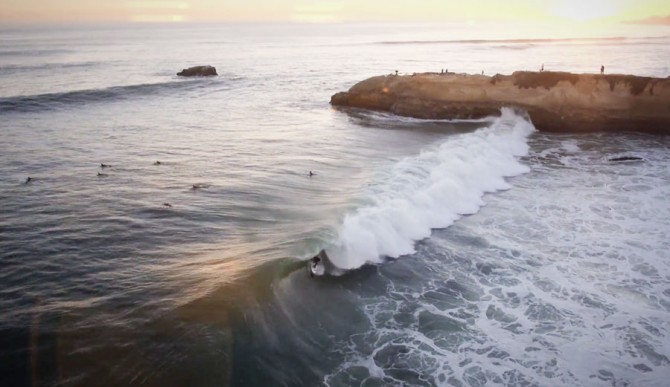 Steamer Lane, Santa Cruz going off.
