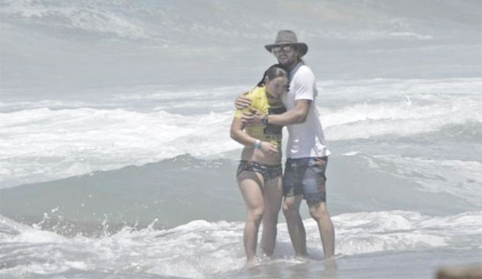 wen Wright gives his shaken sister some comfort. Photo: WSL