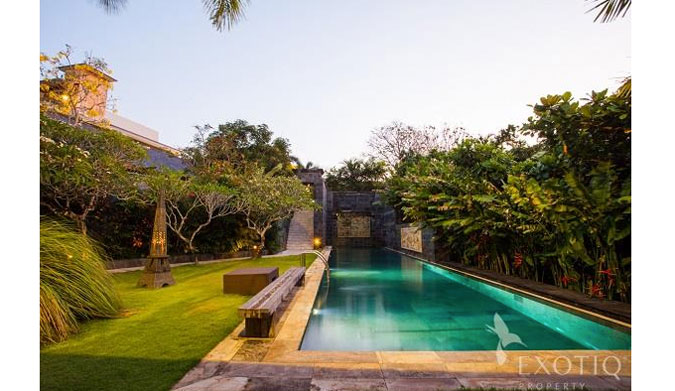 Escape the Indonesian sun.