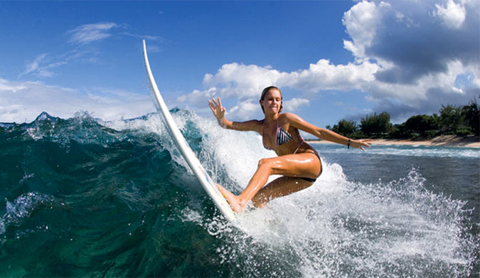 Alana ripping. Photo: <a href="https://www.instagram.com/rusa">@Rusa</a>