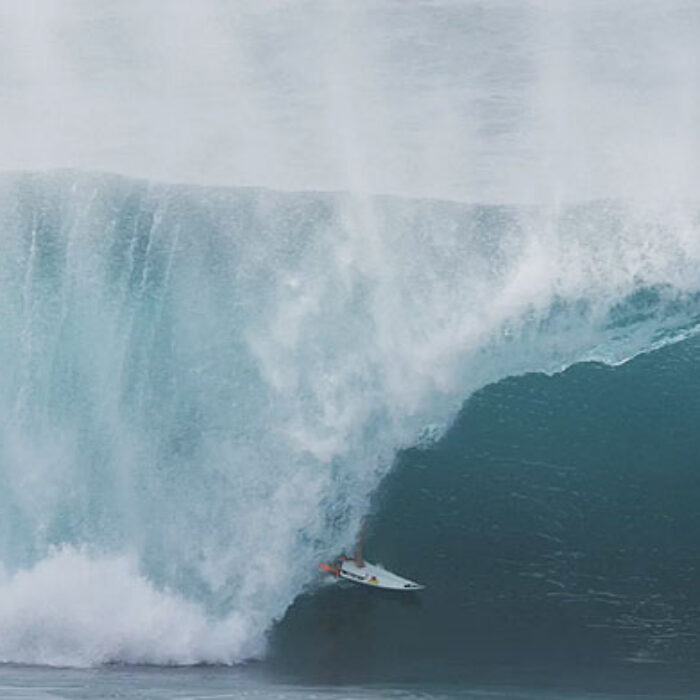 Leo Fioravanti is from Rome! And he surfs like this!