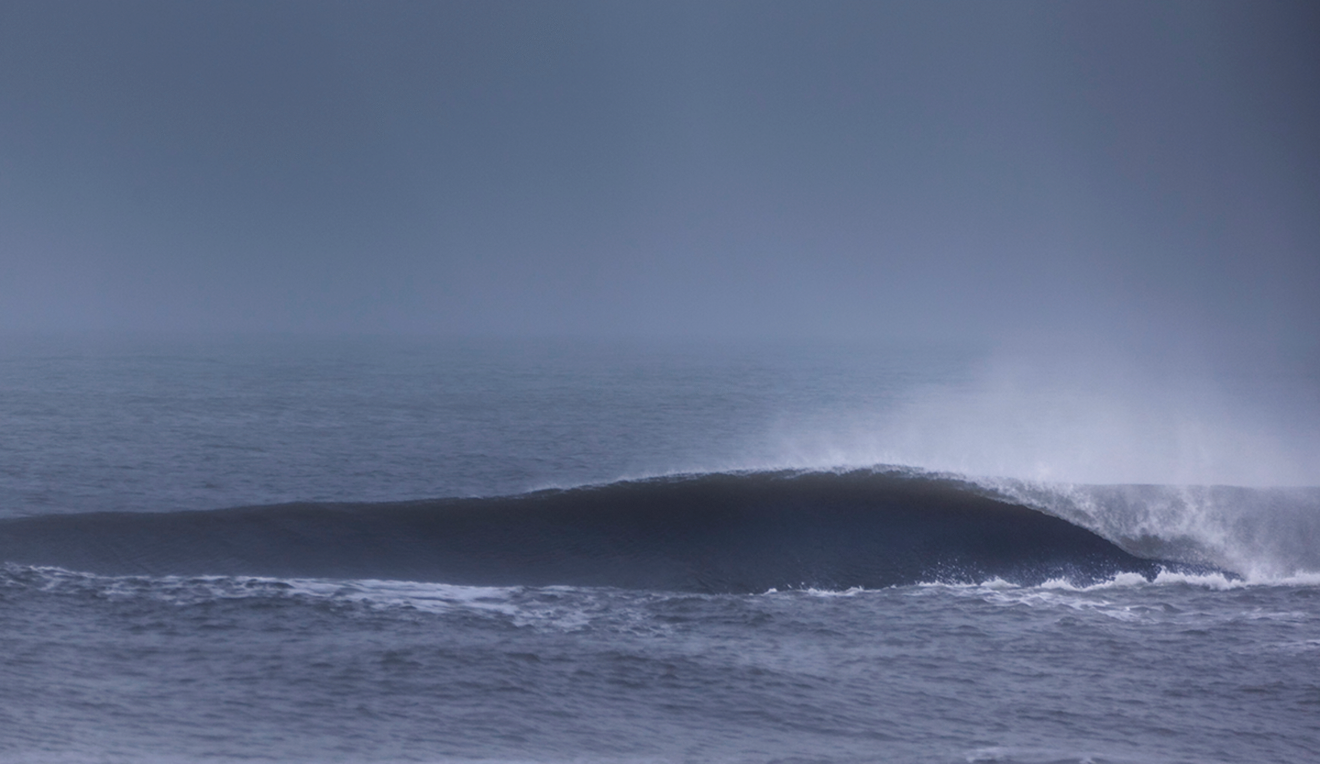 Surely you've never imagined Poland as a surfing destination, but winter storm leftovers on Baltic Sea give Polish surfers some fun cold water waves.