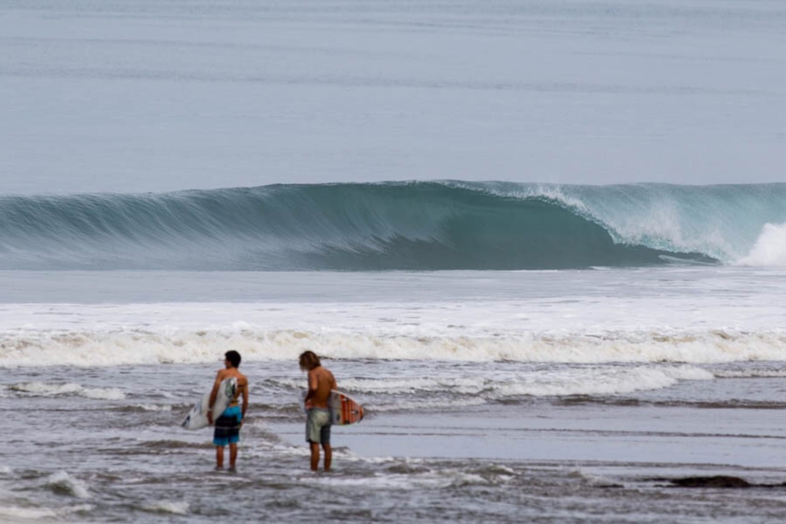 Como se dice "firing" in Spanish? Photo: ISA / Dave Nelson