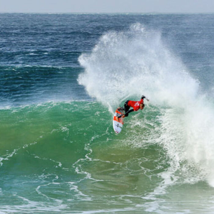 If there's any goofy-footer that can win at J-Bay, Owen Wright's the guy. Photo: Chris Bond