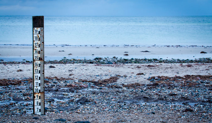 Scientists are predicting a dramatic increase in sea levels on the U.S. west coast within the next 20 years. Photo: Shutterstock