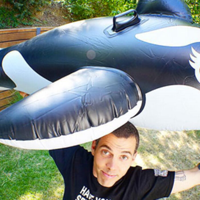 Steve-O was arrested in Los Angeles for a stunt protesting SeaWorld.