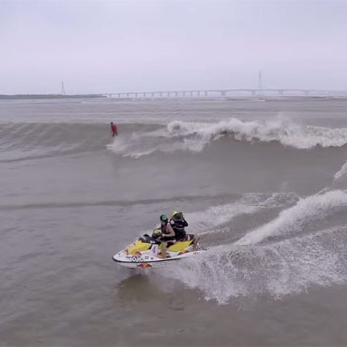 Qiantang Redbull Surfing Shootout