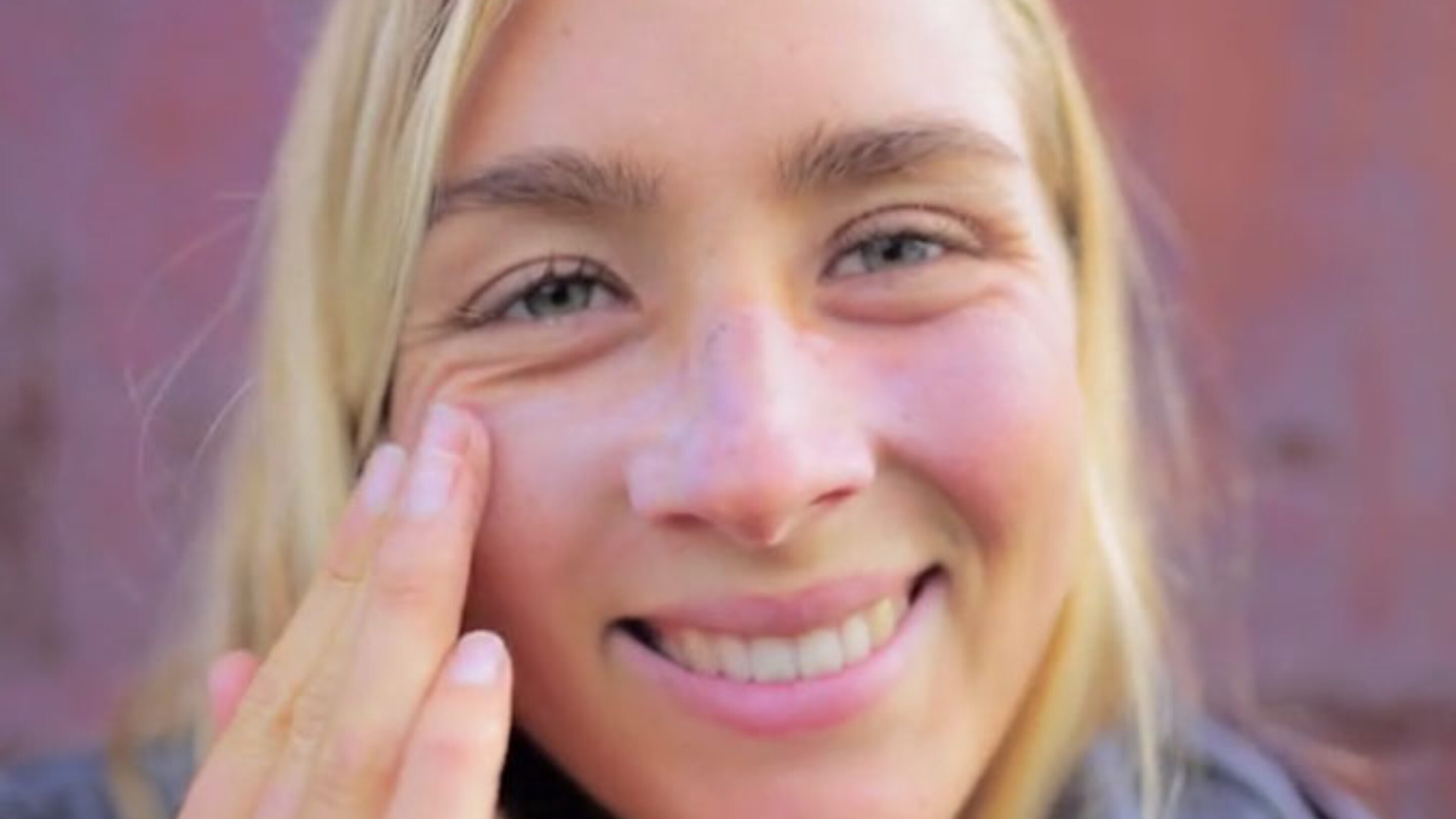 Everything You Ever Wanted to Know About the Effects of Chemical vs. Natural Sunscreen on Humans