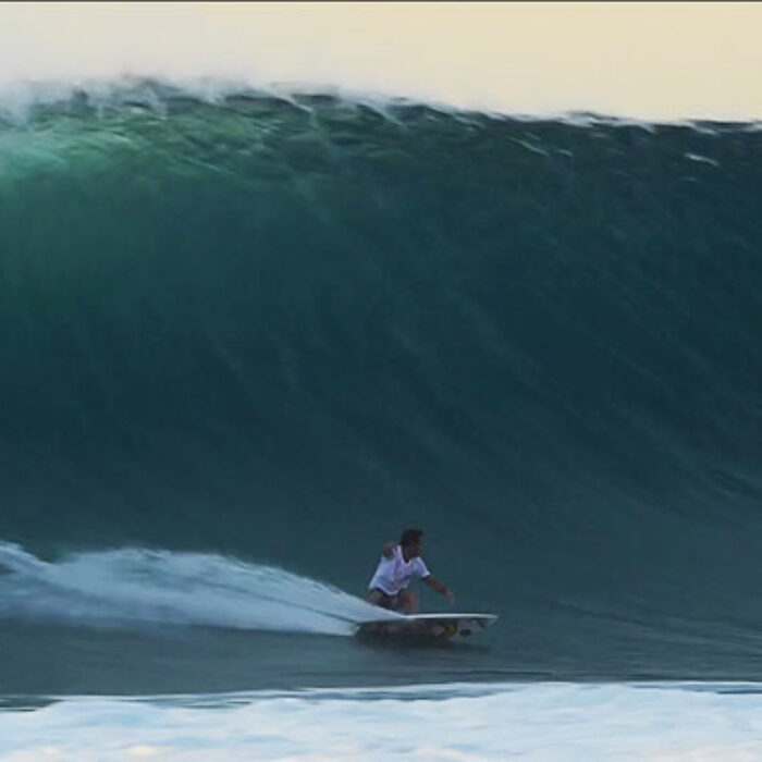 When Desert Point gets this big, the smallest screw up can spell a whole lot of bloody disaster, but for Gordo, it ain't nothing he's too worried about.
