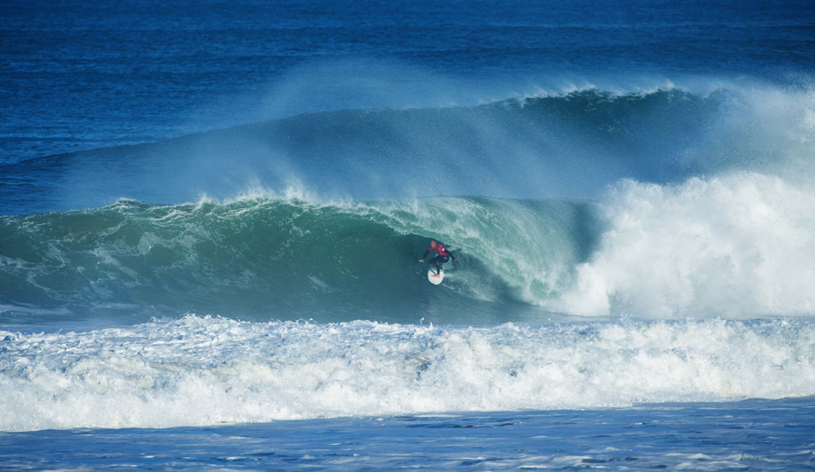 While the size of waves at the famous French beach break held in the overhead range, the conditions were rough with a lot of water moving around with the huge tide shifts on the second day of competition.