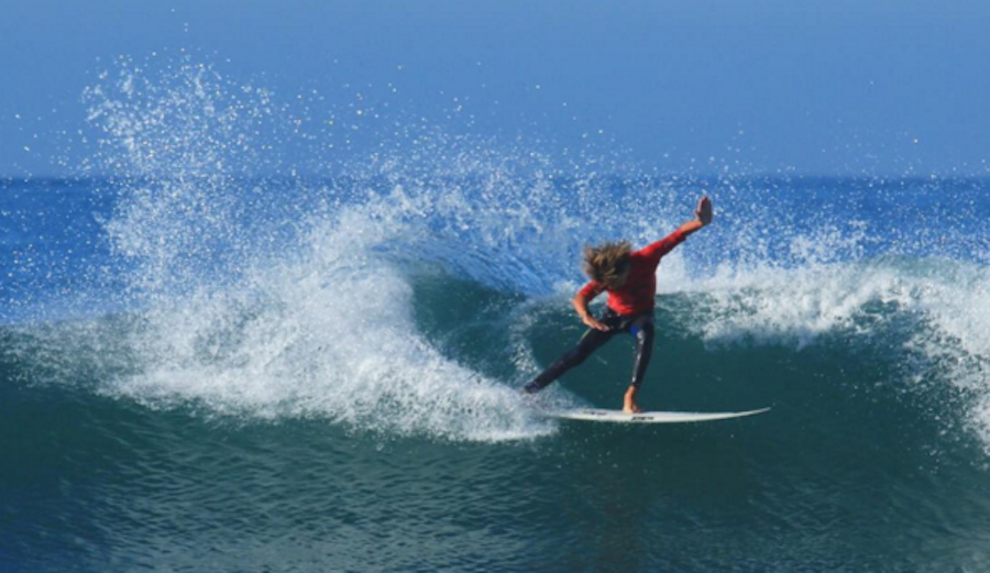 San Clemente's Kade Matson dipping his rail. Photo: @kadematson
