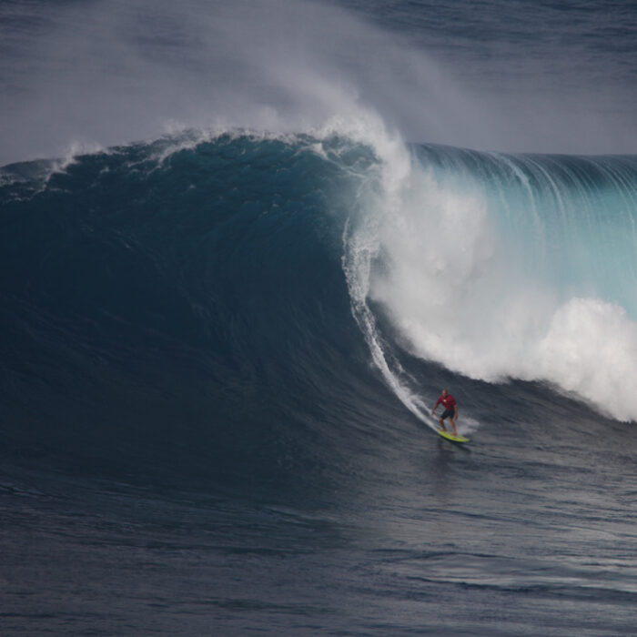 KElly Slater Jaws