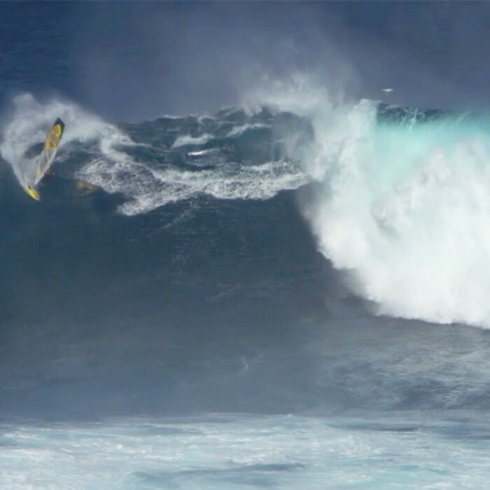 Kite Surfing JAws