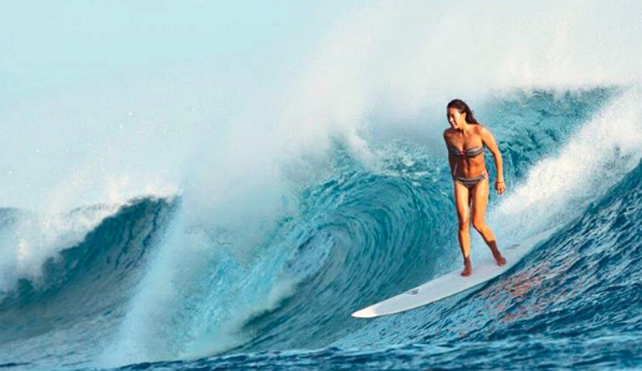 Photo: Instagram via @keliamoniz/ @roxy