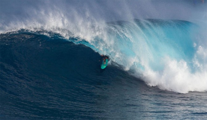 One of big-wave surfing's most accomplished surfers: Paige Alms. Photo: WSL