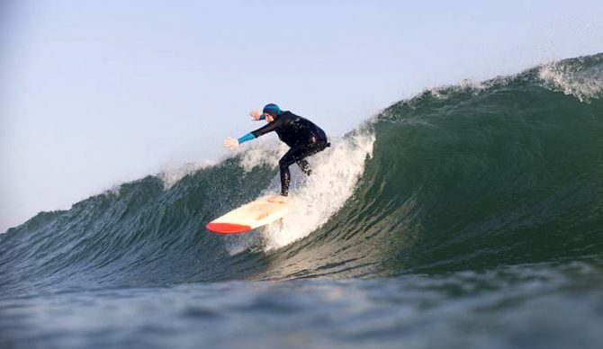 Easley Britton, a female surfer from Ireland, played a key role in Surfing's development in Iran. Photo: I.R. Iran Surfing Association