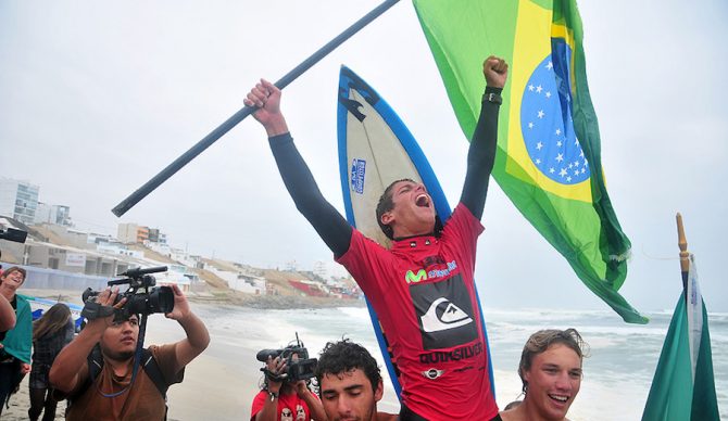 Filipe Toledo won gold for Brazil in 2011. Photo: ISA/Rommel Gonzales