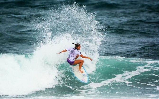 "Echando Cubetas" (Throwing Buckets) - photo: Alfredo Barquero