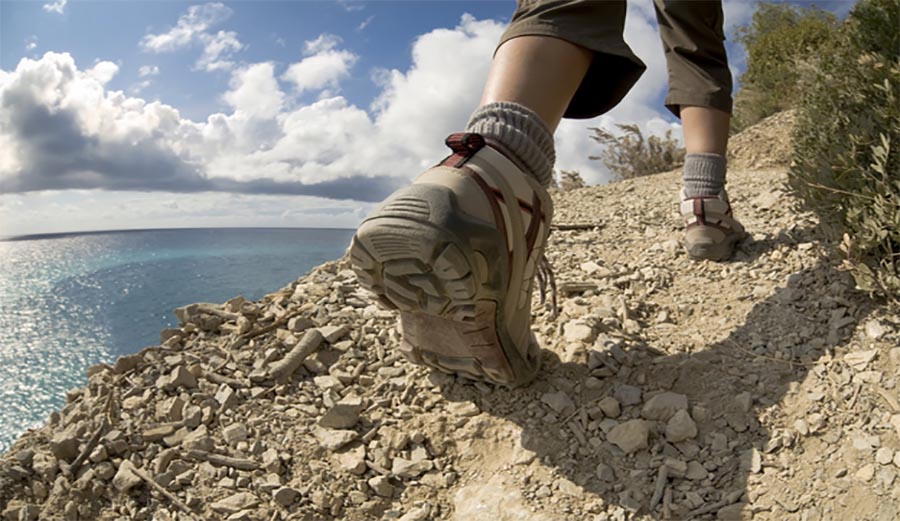 How to Make Your Hike More Like a Workout | The Inertia