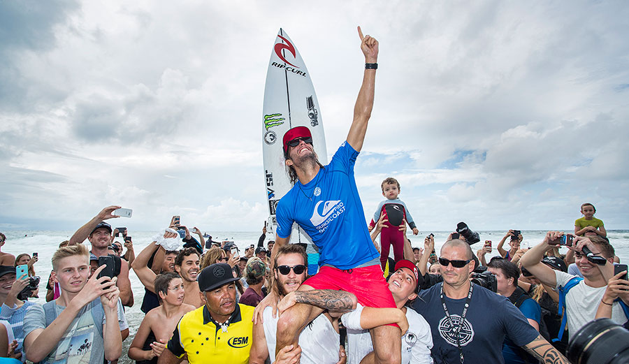 Will Owen Wright be 2017's Golden Boy? All signs point to yes. Photo: WSL