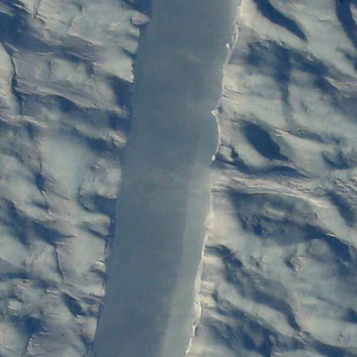 NASA Bewildered by Massive New Crack in Greenland Glacier