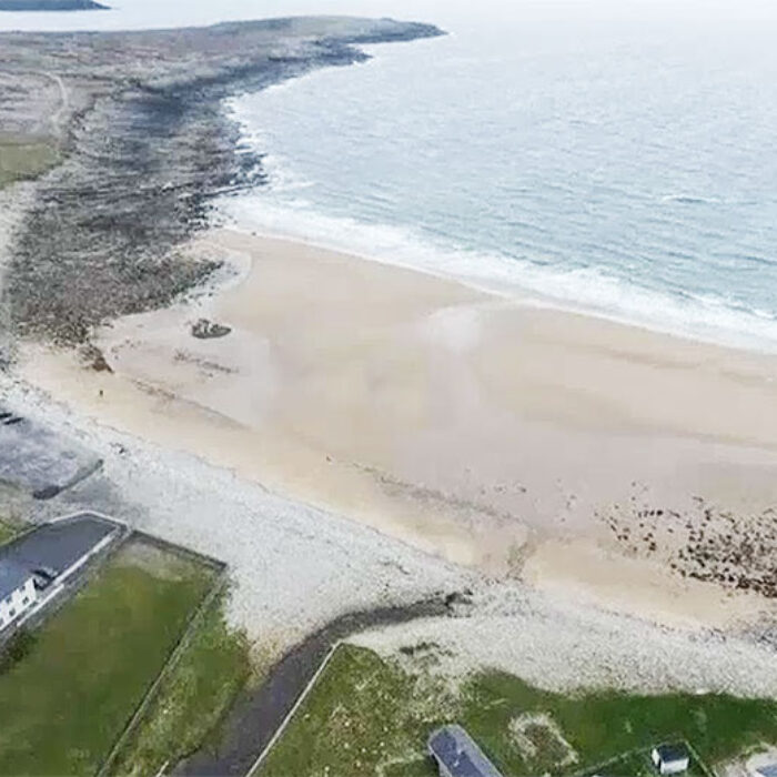 Thirty-three years ago, this beach disappeared. Now, thanks to the power of Mother Nature, it's been restored to its former glory.